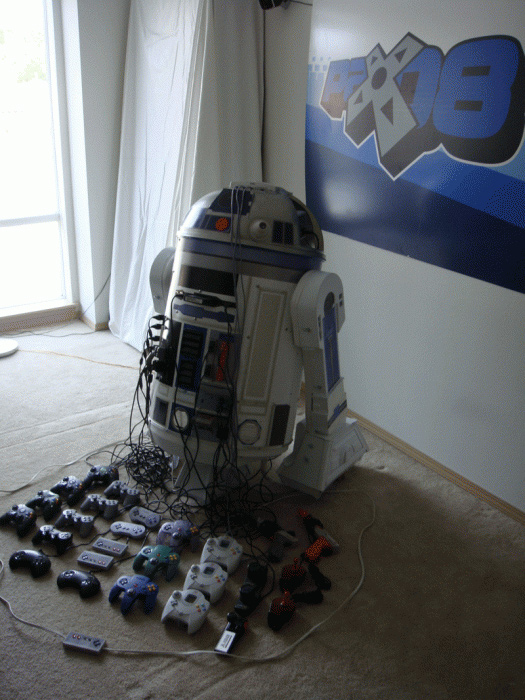 r2d2_multiconsola