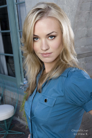 320x480YvonneStrahovski003 320x480YvonneStrahovski003